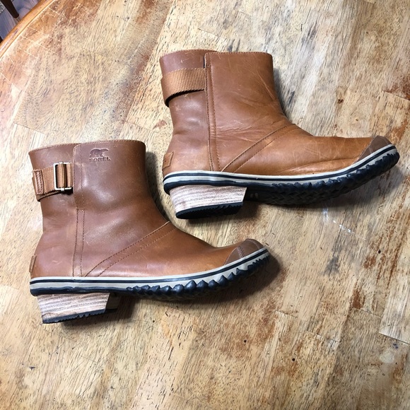 Sorel Shoes - Sorel Short Leather Slip On Boots EUC US 11 EU 42